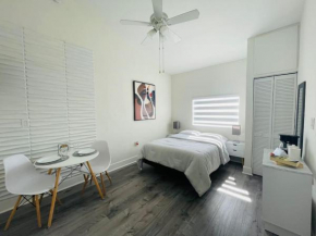 Alma Guest Suite